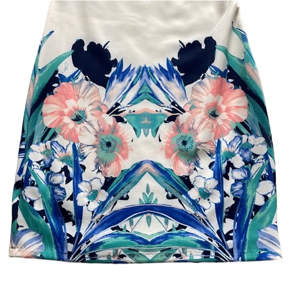 Sangria Ocean Colors Flower Print Dress - Picture 3 of 7